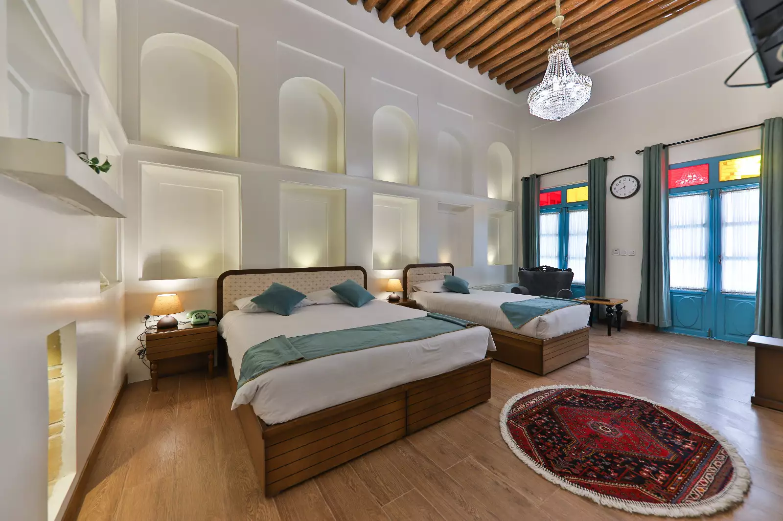 Alibaba https://cdn.alibaba.ir/ostorage/hotel-accommodation-images/692040c4a1e6f83605b7eb2e_ابریشم (1).webp